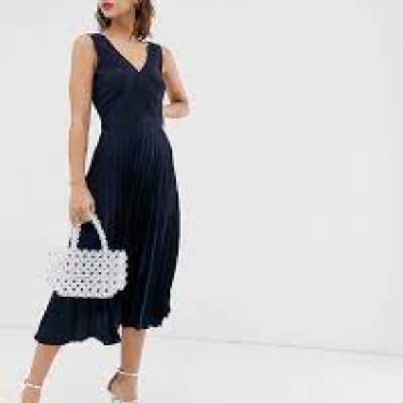 WAREHOUSE NAVY BLUE PLEATED V NECK MIDI DRESS - Picture 1 of 9
